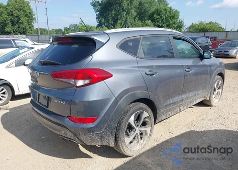 2016 Hyundai Tucson Sport z USA, uszkodzony, nr VIN KM8J33A28GU193333